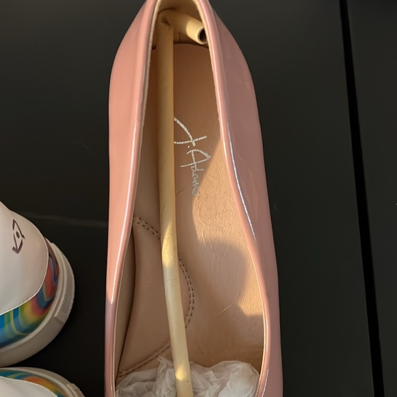 Bundle of Two Shoes - Picture 4 of 8